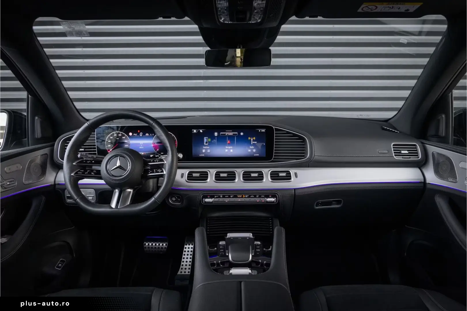 Mercedes-Benz GLE 450 d 4MATIC AMG Line Alpingrau Head-up