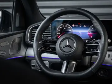 Mercedes-Benz GLE 450 d 4MATIC AMG Line Alpingrau Head-up