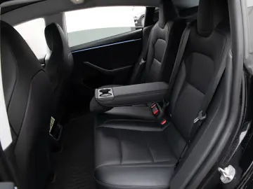 Tesla Model 3 Performance