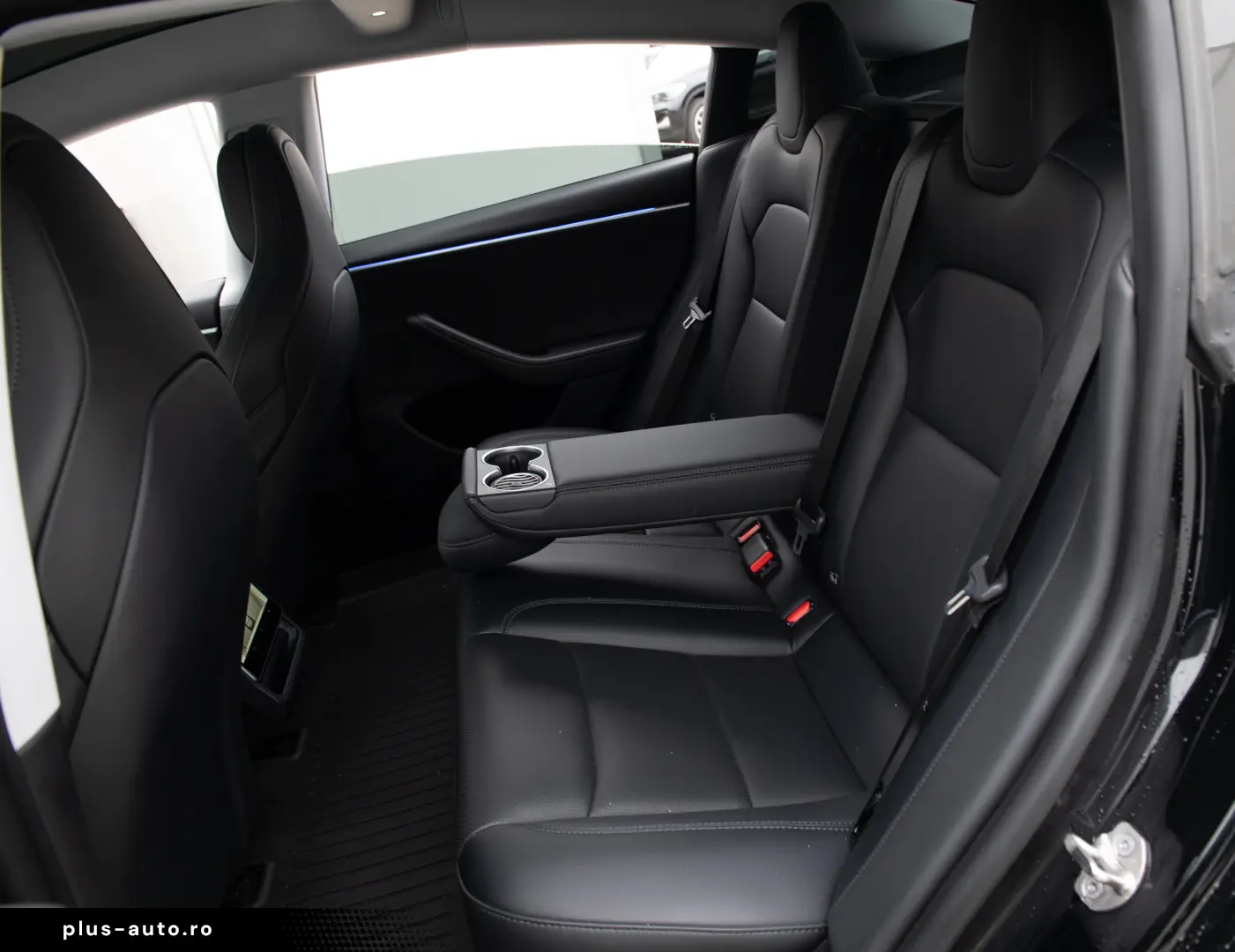 Tesla Model 3 Performance