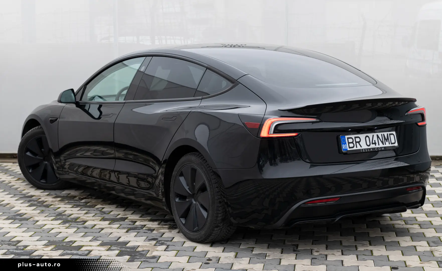 Tesla Model 3 Performance