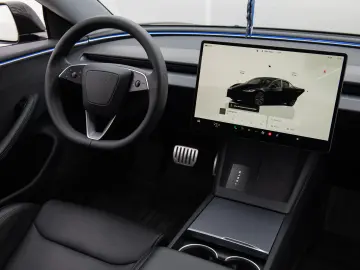 Tesla Model 3 Performance