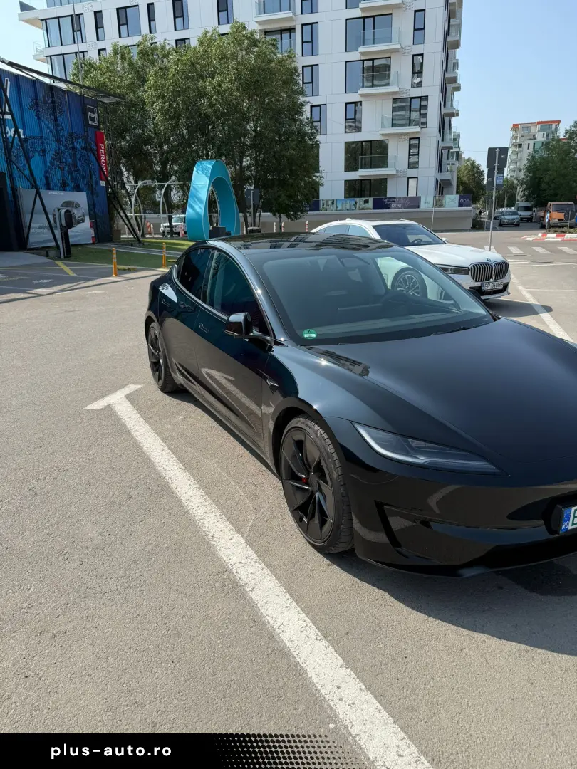 Tesla Model 3 Performance