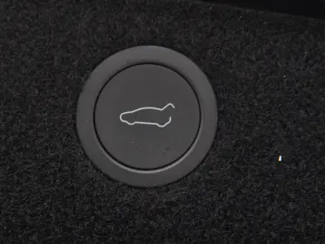 Tesla Model 3 Performance