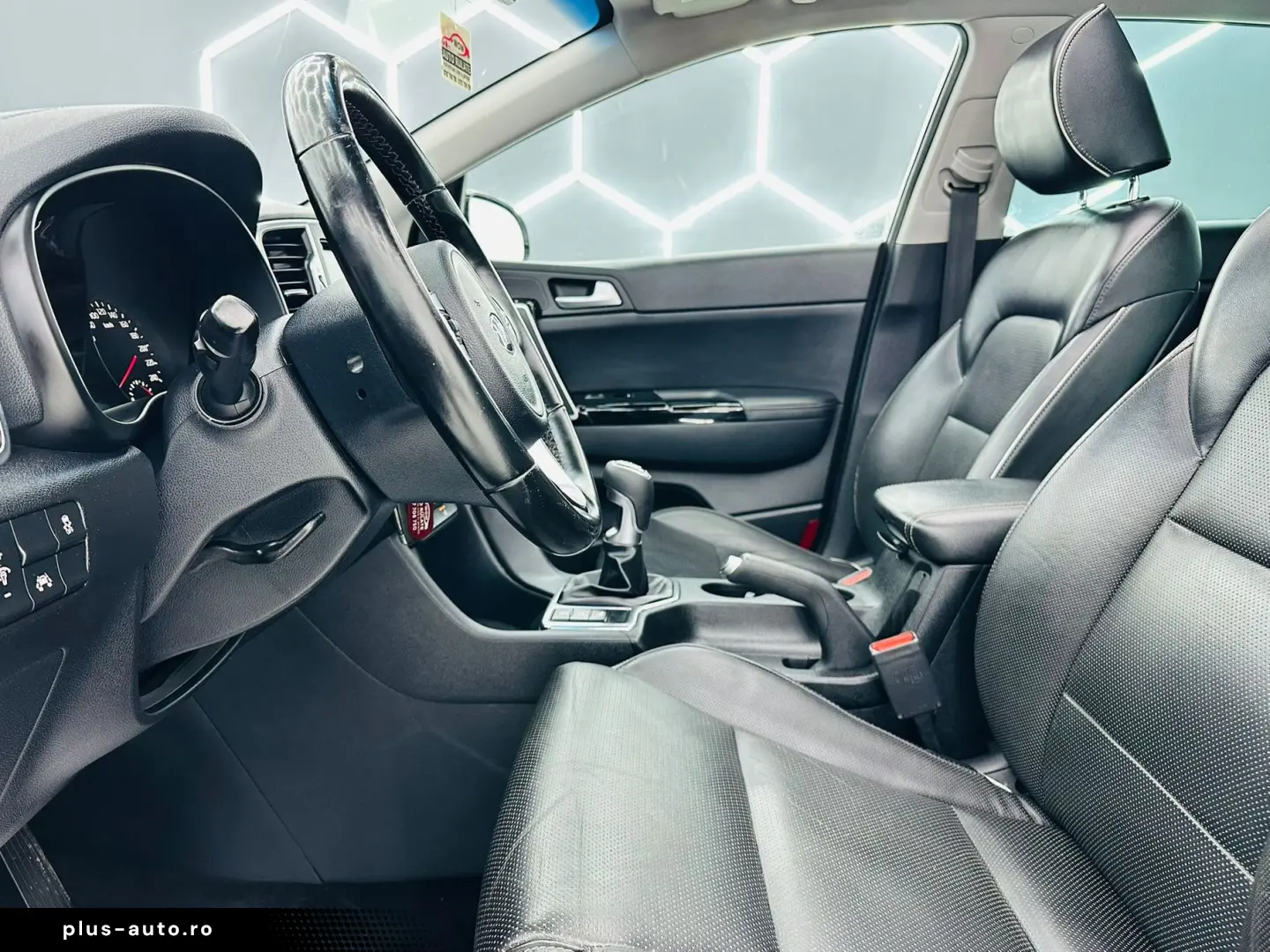 KIA SPORTAGE 2016 1.6D E6 Garantie 12 Luni Rate AVans 0 Doar