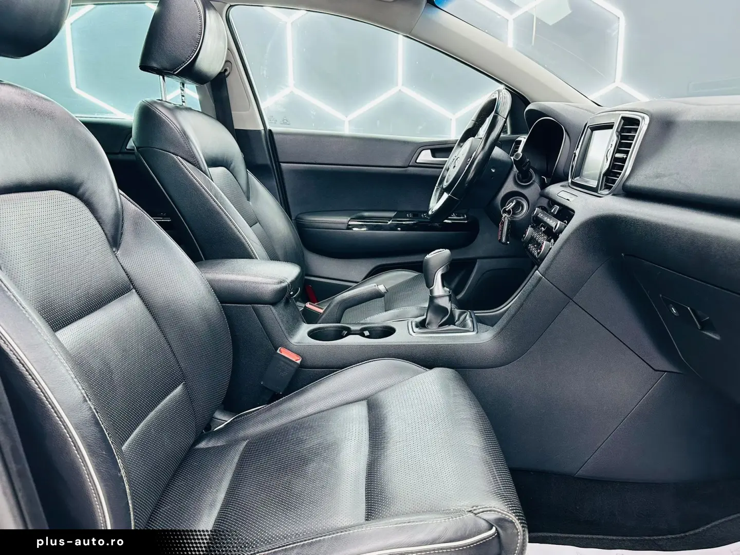 KIA SPORTAGE 2016 1.6D E6 Garantie 12 Luni Rate AVans 0 Doar