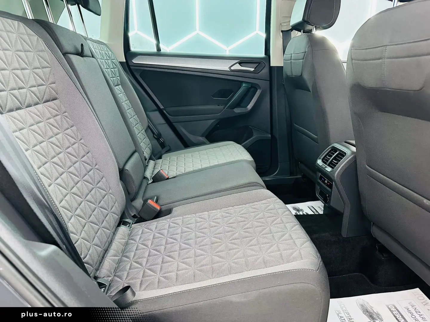 VOLKSWAGEN TIGUAN 2024 1.5i E6 Garantie 12 Luni Rate Avans 0