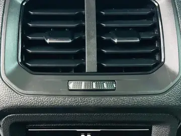 VOLKSWAGEN TIGUAN 2024 1.5i E6 Garantie 12 Luni Rate Avans 0