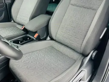 VOLKSWAGEN TIGUAN 2024 1.5i E6 Garantie 12 Luni Rate Avans 0