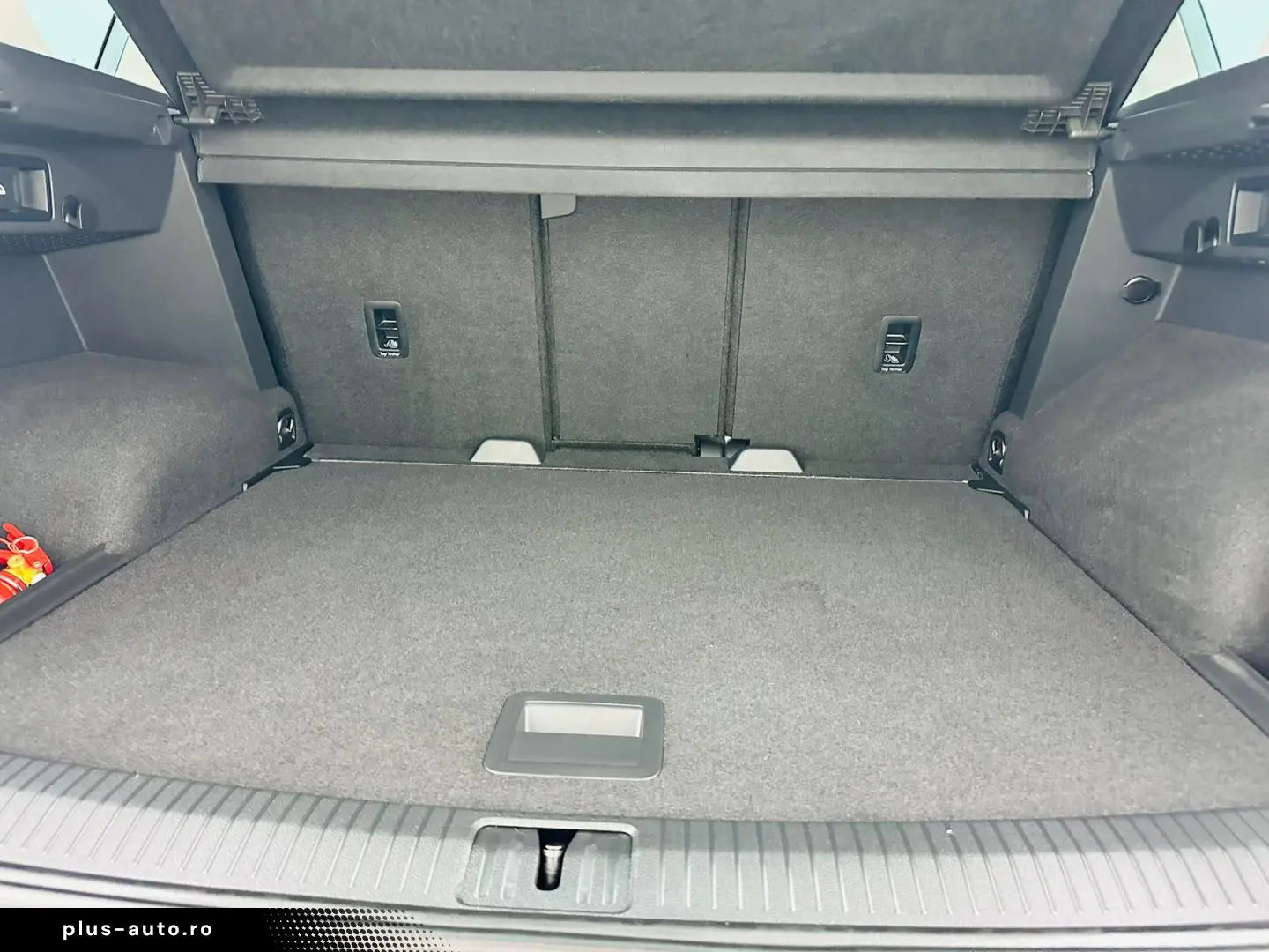 VOLKSWAGEN TIGUAN 2024 1.5i E6 Garantie 12 Luni Rate Avans 0