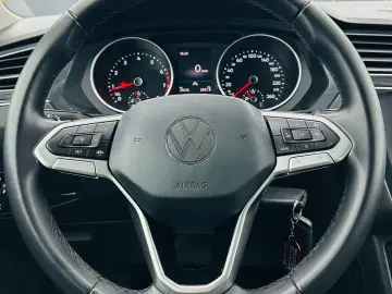 VOLKSWAGEN TIGUAN 2024 1.5i E6 Garantie 12 Luni Rate Avans 0
