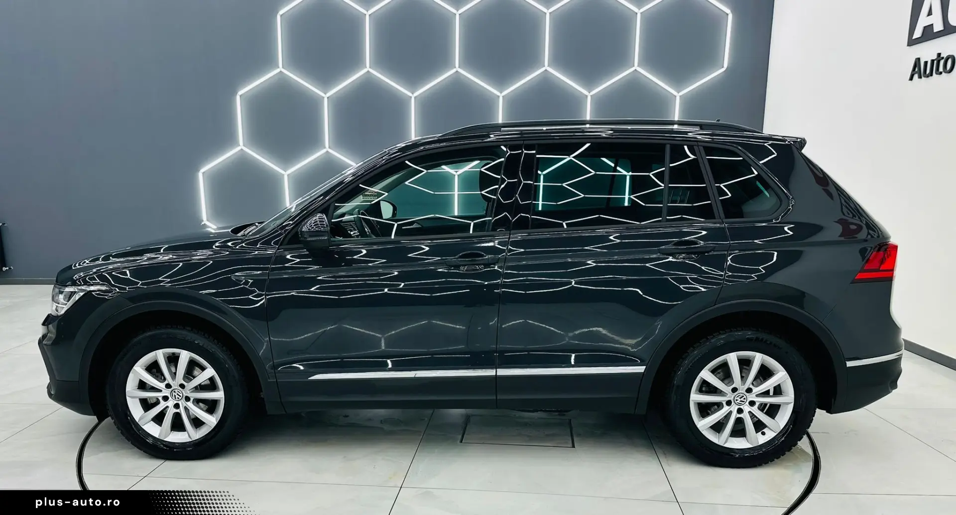 VOLKSWAGEN TIGUAN 2024 1.5i E6 Garantie 12 Luni Rate Avans 0