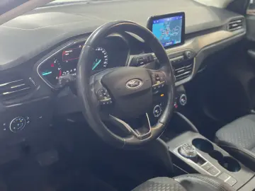 Ford Focus Titanium 2.0 tdci