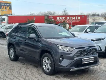 TOYOTA RAV-4 2.5 VVT-iE Hybrid Dynamic 4x4
