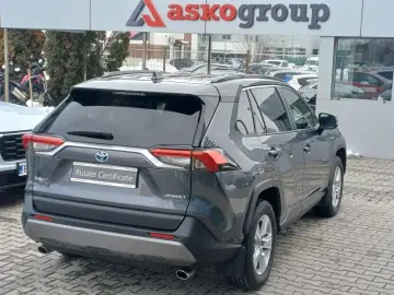 TOYOTA RAV-4 2.5 VVT-iE Hybrid Dynamic 4x4