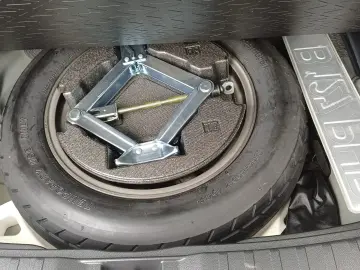 TOYOTA RAV-4 2.5 VVT-iE Hybrid Dynamic 4x4