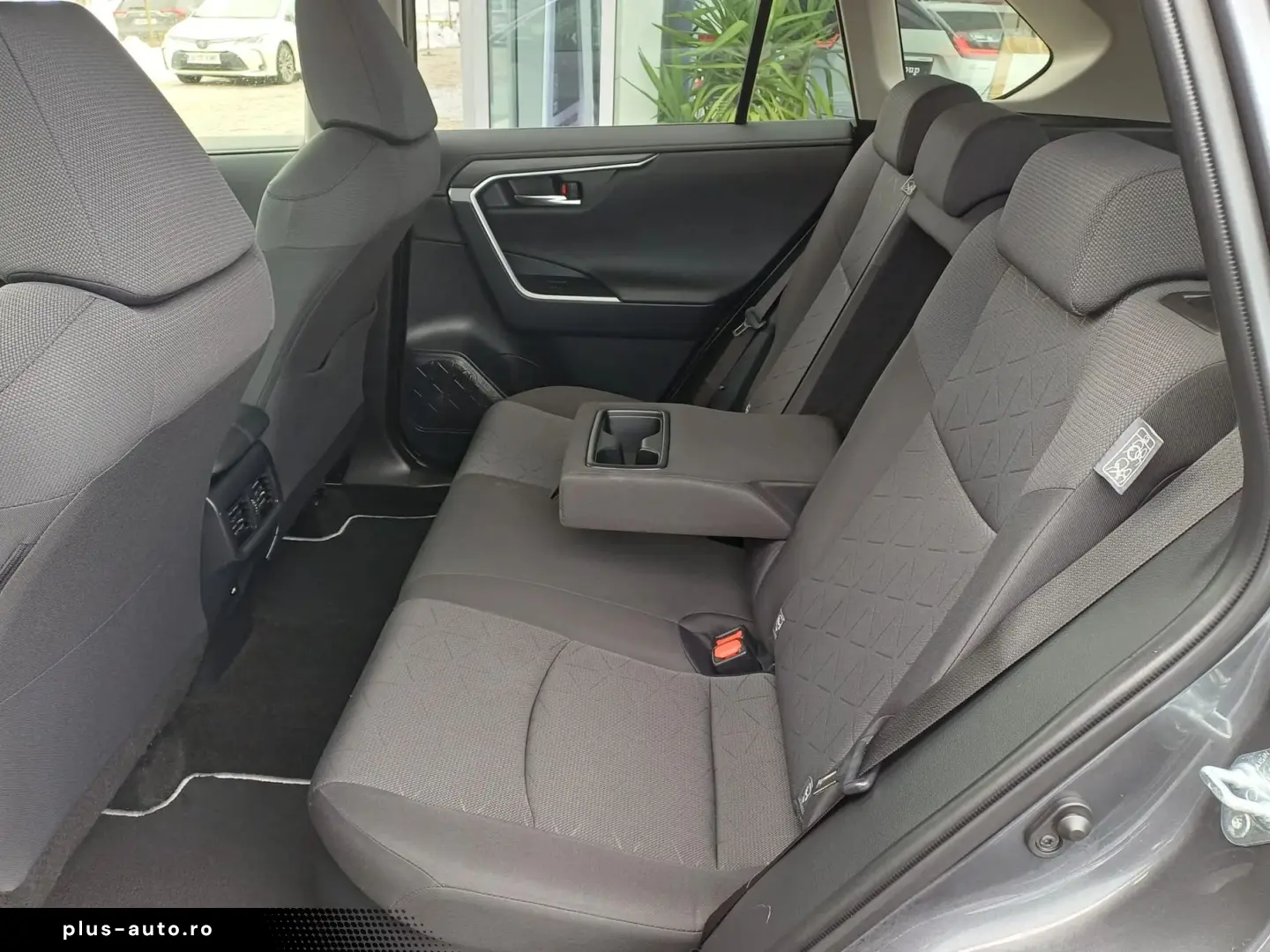 TOYOTA RAV-4 2.5 VVT-iE Hybrid Dynamic 4x4