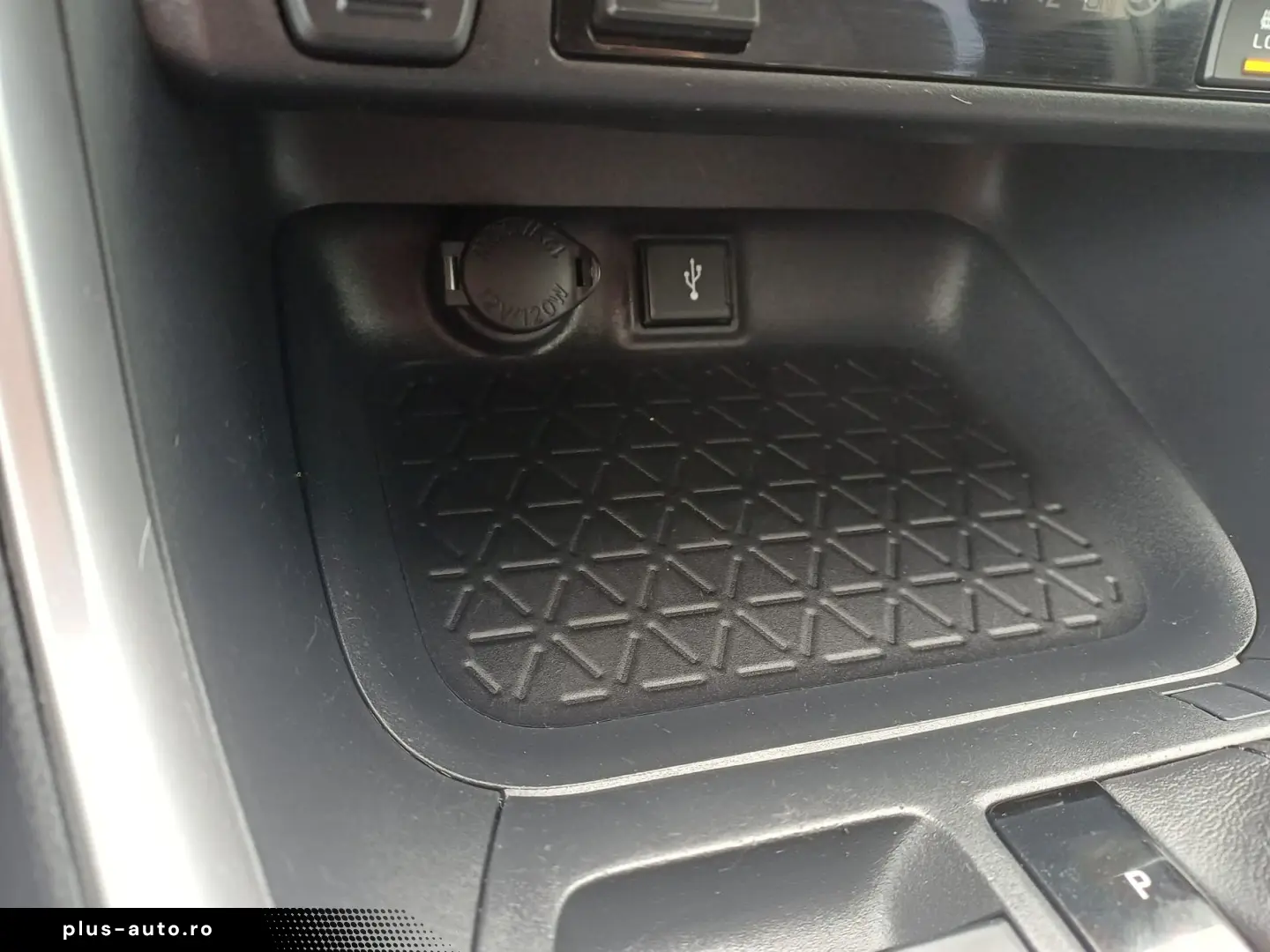 TOYOTA RAV-4 2.5 VVT-iE Hybrid Dynamic 4x4