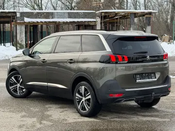 Peugeot 5008 Gen-Ii-2016