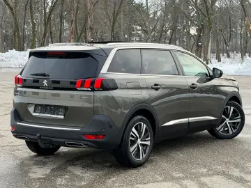 Peugeot 5008 Gen-Ii-2016