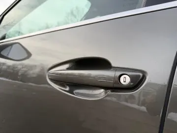 Peugeot 5008 Gen-Ii-2016