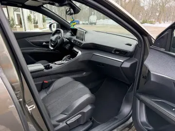 Peugeot 5008 Gen-Ii-2016