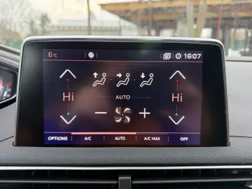 Peugeot 5008 Gen-Ii-2016