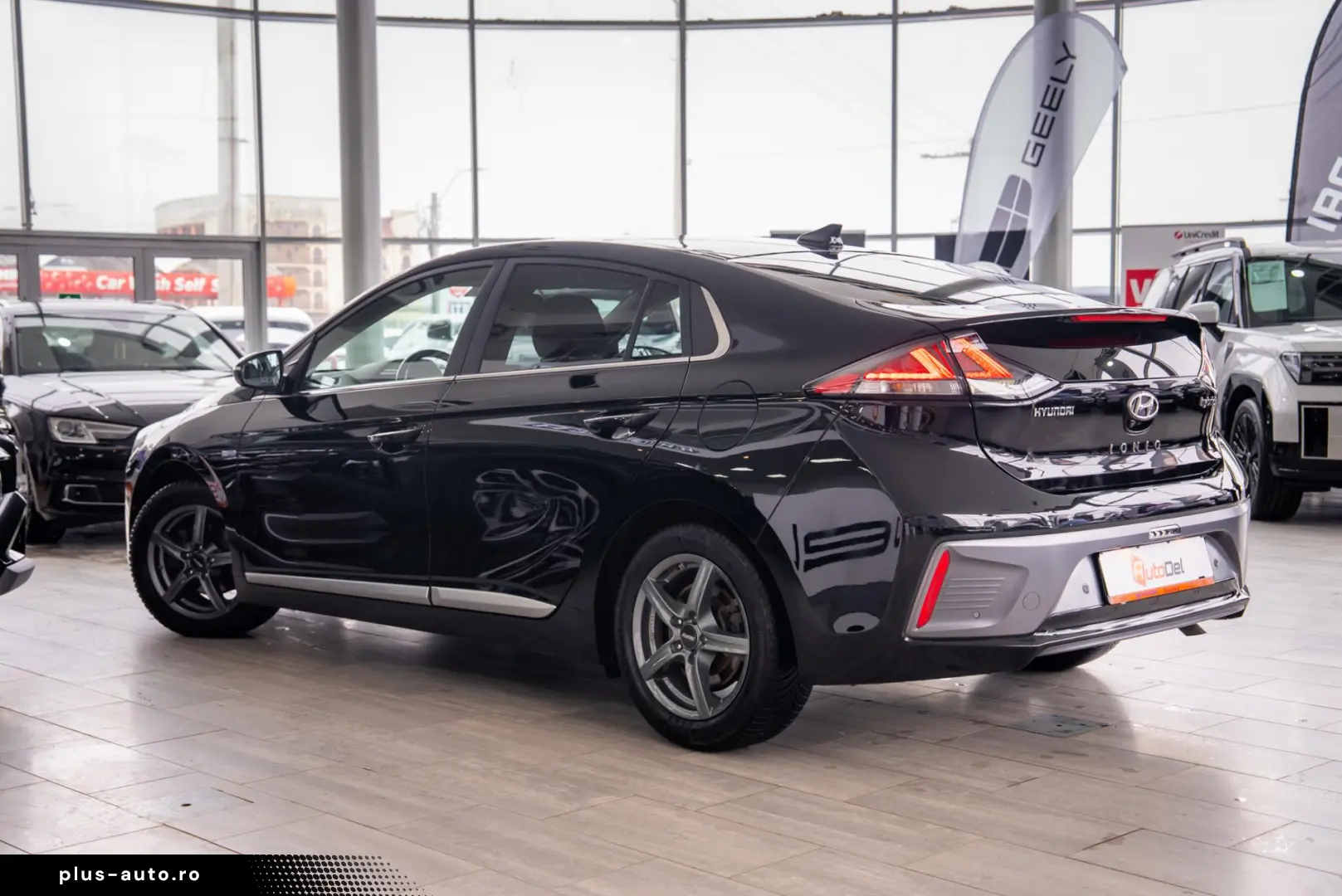 Hyundai Ioniq HYBRID 19