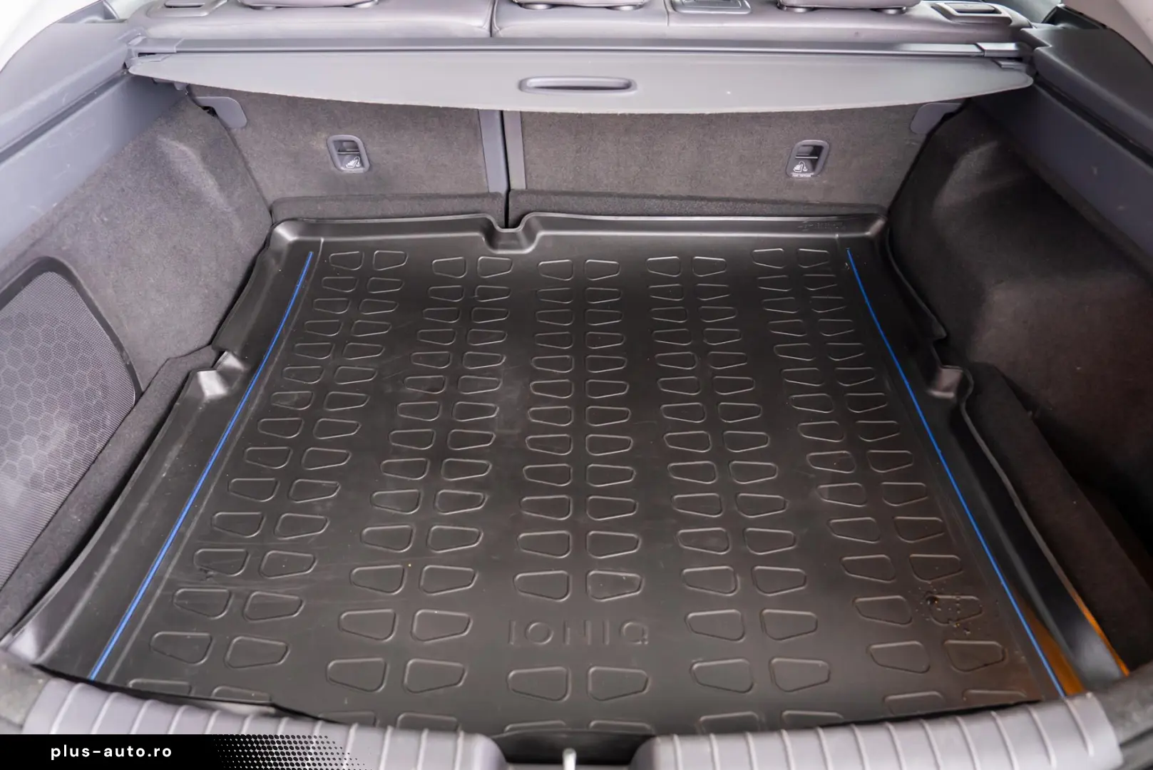 Hyundai Ioniq HYBRID 19