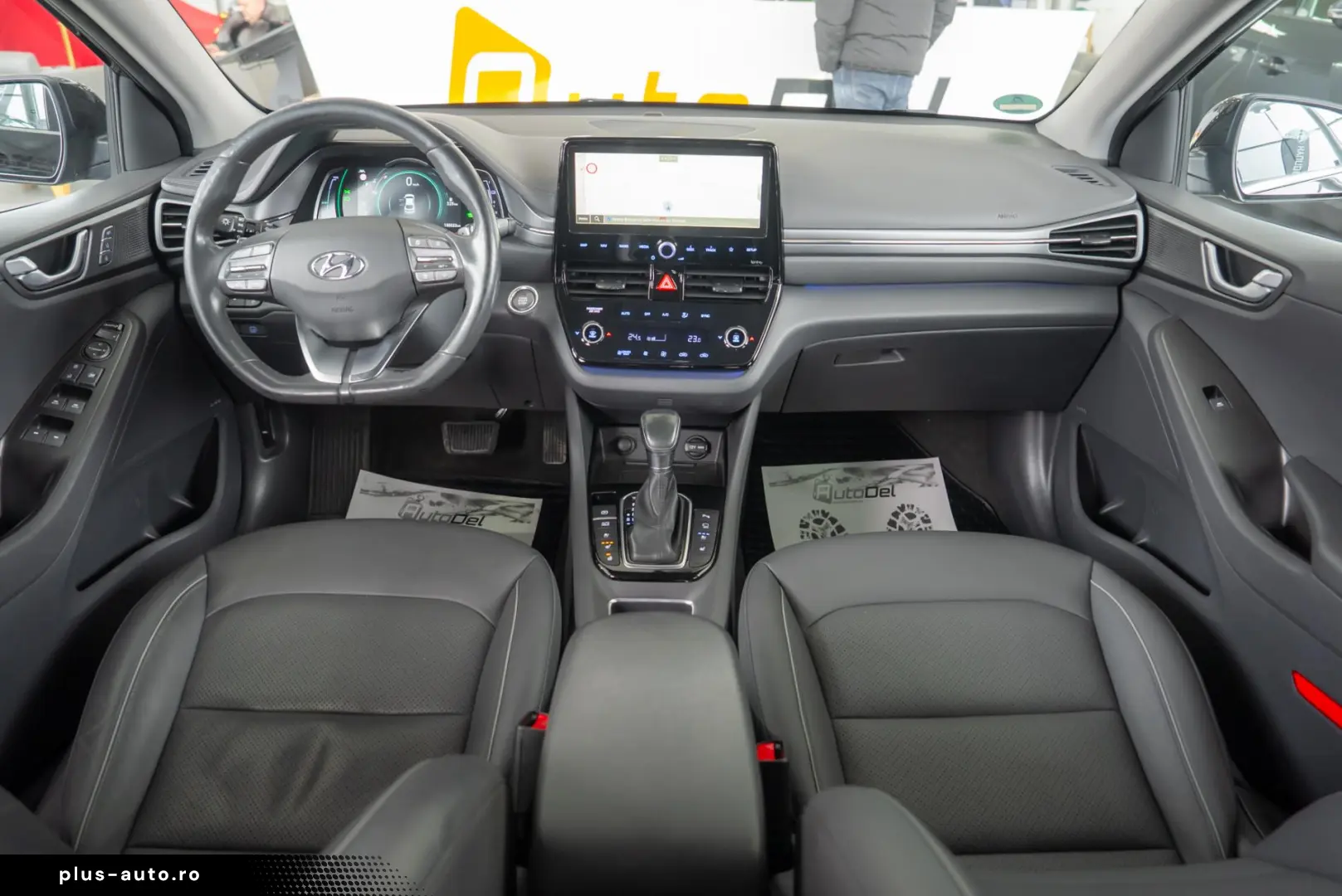 Hyundai Ioniq HYBRID 19