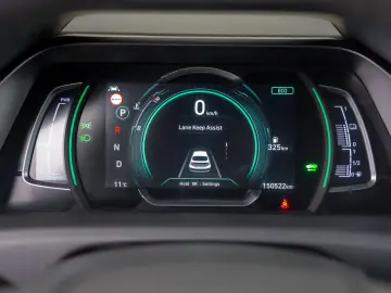 Hyundai Ioniq 1.6 GDI Premium Hybrid