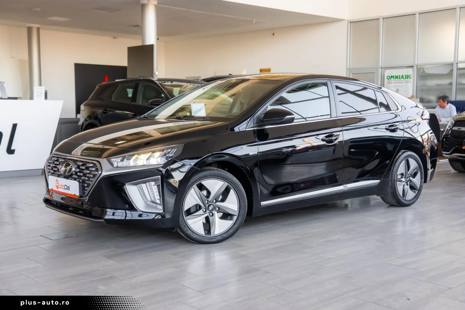 Hyundai Ioniq 1.6 GDI Premium Hybrid