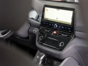 Hyundai Ioniq 1.6 GDI Premium Hybrid