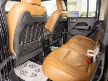 Jeep Wrangler UNLIMITED