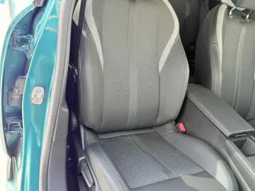 Peugeot 308 BlueHDi Style Fab.- 01.2025 1.5 Diesel 130 Cp