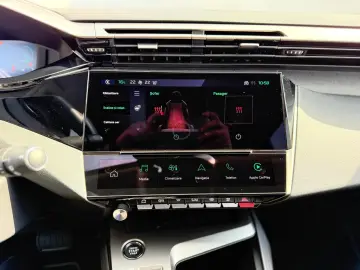 Peugeot 308 BlueHDi Style Fab.- 01.2025 1.5 Diesel 130 Cp