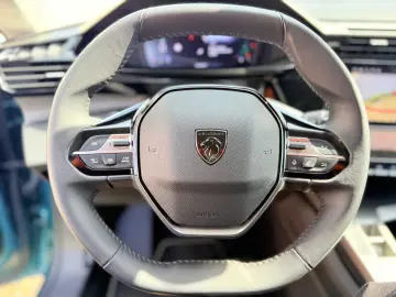 Peugeot 308 BlueHDi Style Fab.- 01.2025 1.5 Diesel 130 Cp