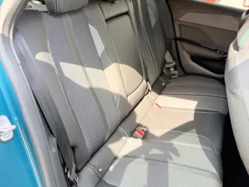 Peugeot 308 BlueHDi Style Fab.- 01.2025 1.5 Diesel 130 Cp