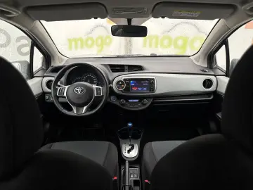 Toyota Yaris 1.5 Hybrid Lounge