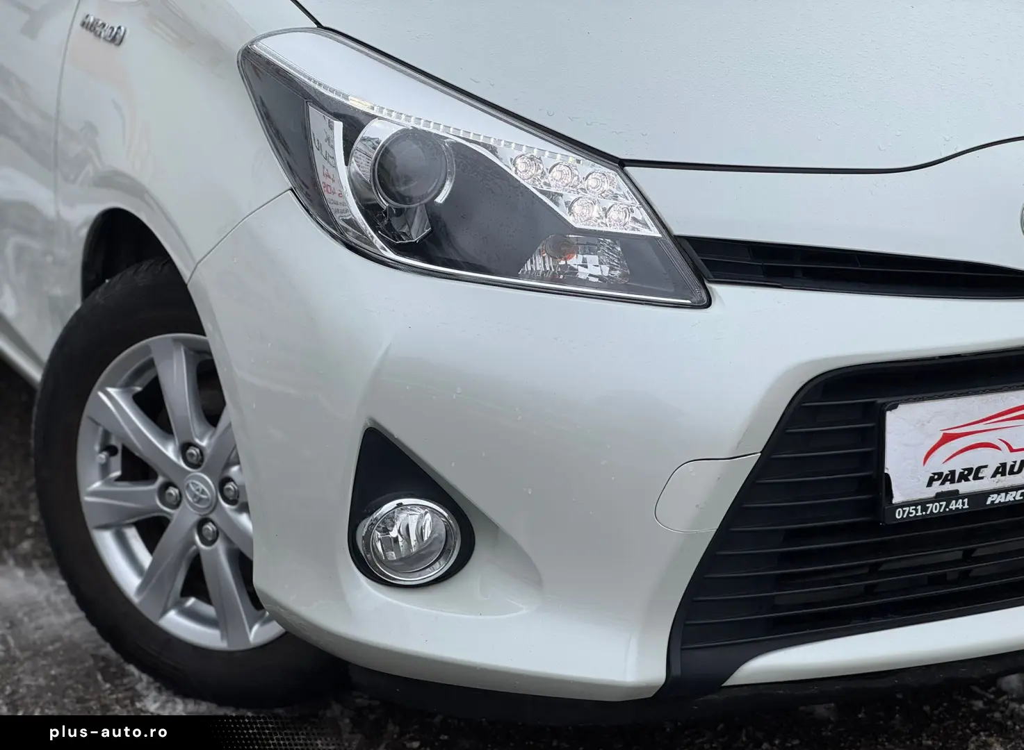 Toyota Yaris 1.5 Hybrid Lounge
