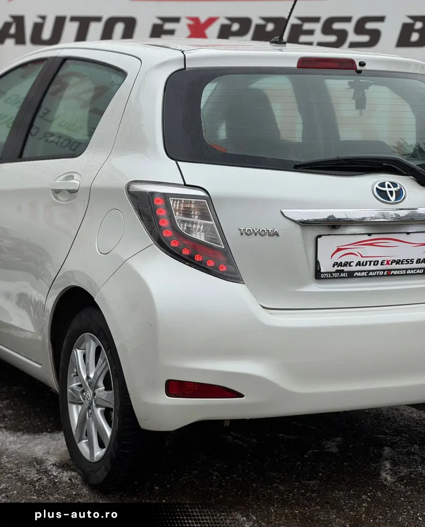 Toyota Yaris 1.5 Hybrid Lounge