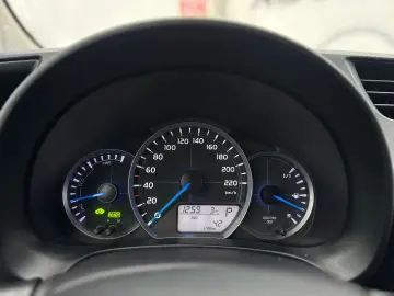 Toyota Yaris 1.5 Hybrid Lounge