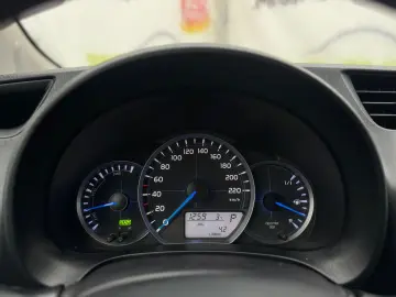 Toyota Yaris 1.5 Hybrid Lounge