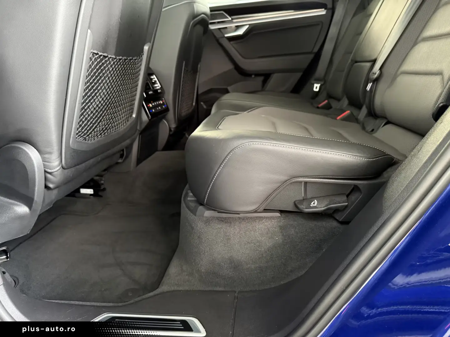 Volkswagen Touareg R-Line 4M MATRIX