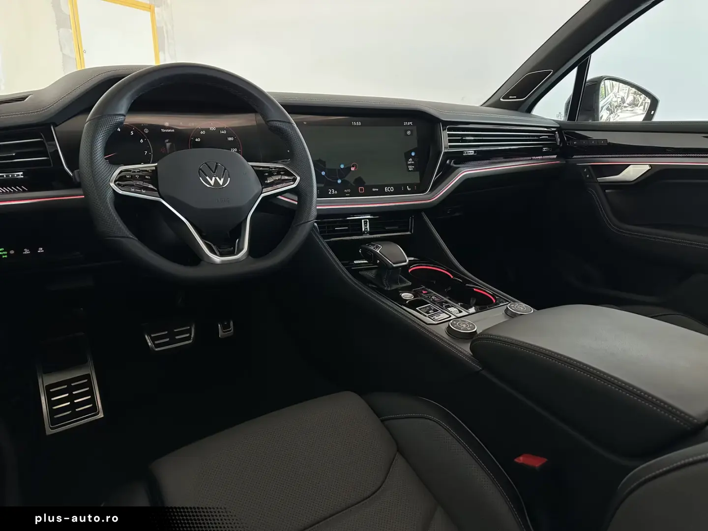 Volkswagen Touareg 3.0 TSI 4M R NACHT MASS SOFT AHK H&U 22