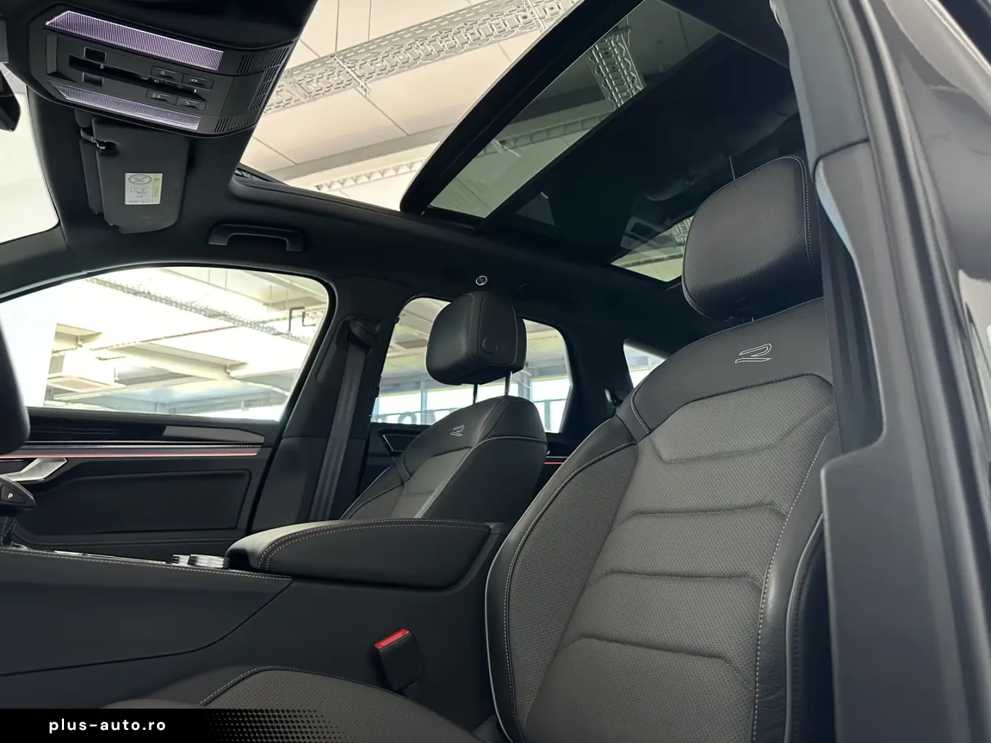 Volkswagen Touareg 3.0 TSI 4M R NACHT MASS SOFT AHK H&U 22