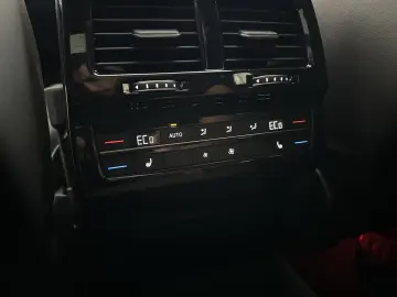 Volkswagen Touareg 3.0 TSI 4M R NACHT MASS SOFT AHK H&U 22