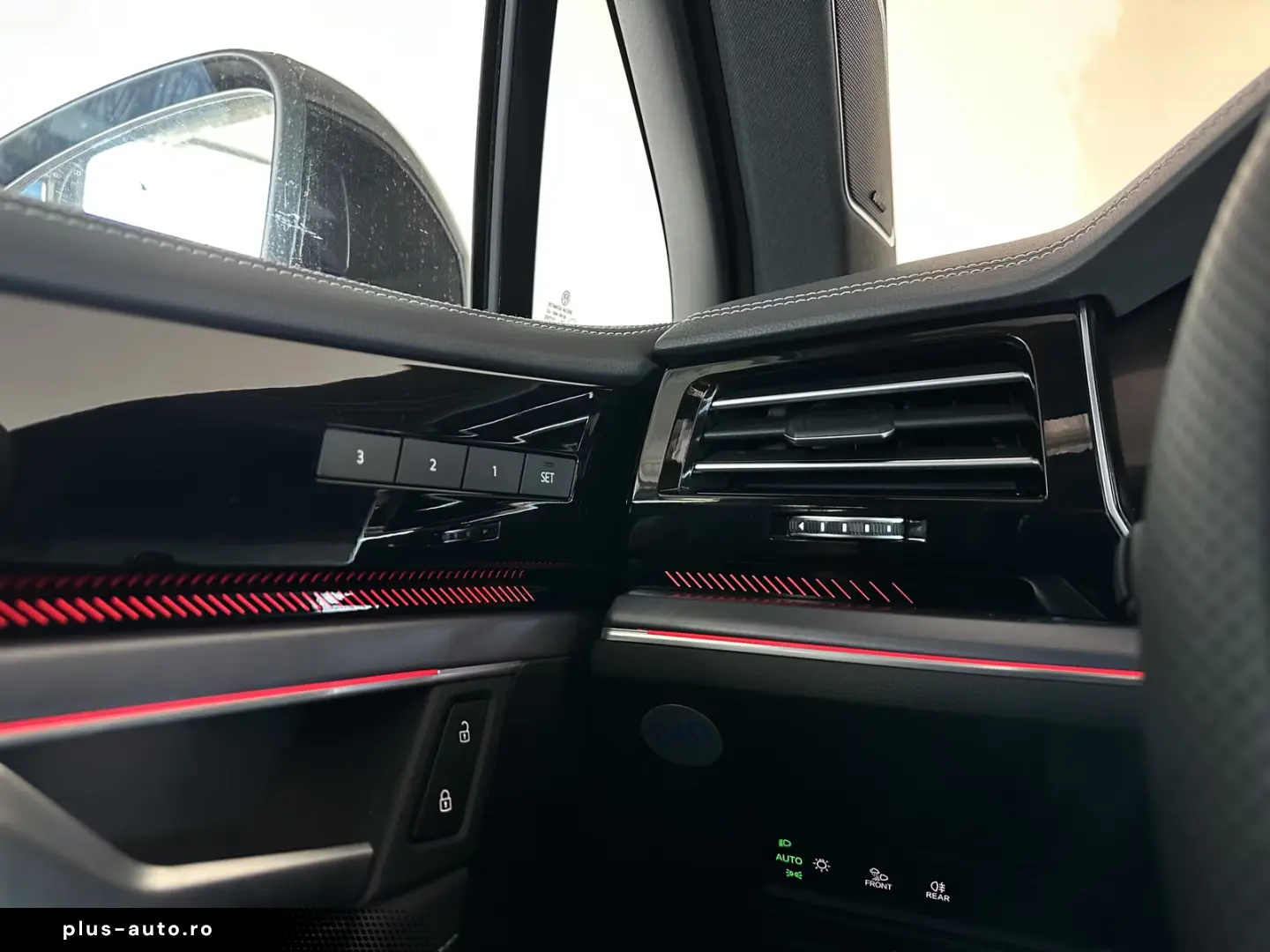 Volkswagen Touareg 3.0 TSI 4M R NACHT MASS SOFT AHK H&U 22