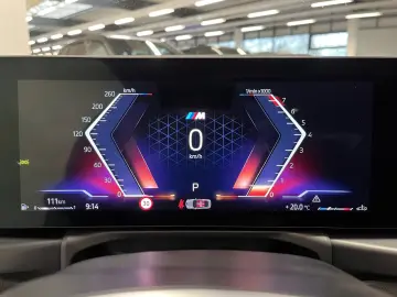 BMW M240i xDrive M Sport