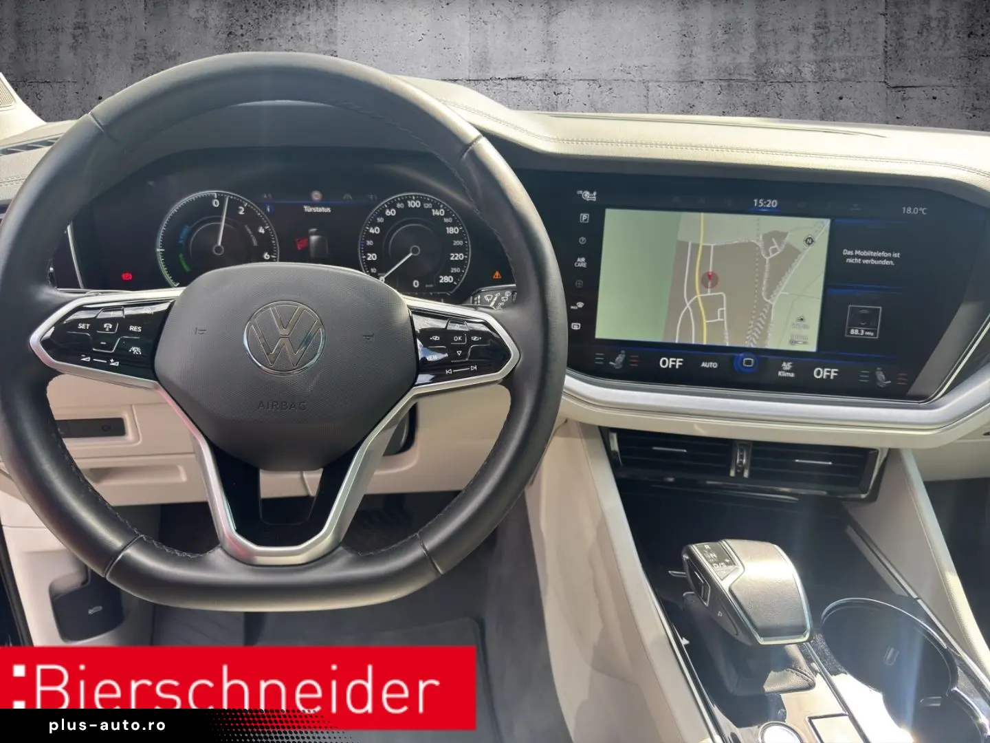 VW Touareg 3.0 TSI eHybrid 4M